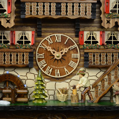 クォーツ式鳩時計 -東京日本橋鳩時計専門店 森の時計